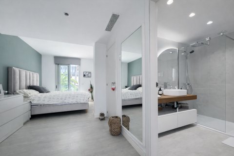 Huoneisto myytävänä Palmanova, Mallorca, Espanja, 4 makuuhuonetta, 142 m2 No. 180183 - kuva 12