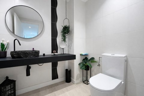 Huoneisto myytävänä Palmanova, Mallorca, Espanja, 4 makuuhuonetta, 142 m2 No. 180183 - kuva 18