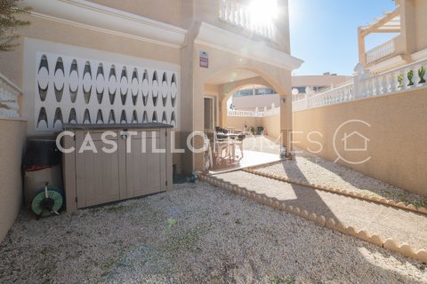 Rindu māja pārdošanā La Zenia, Alicante, Spānijā 2 istabas, 105 m2 Nr. 139954 - attēls 6