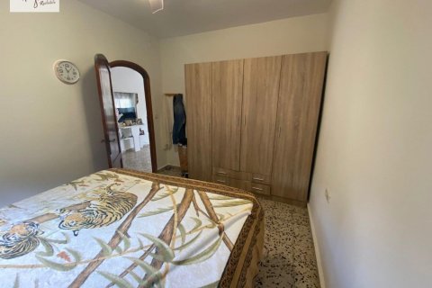 House for sale in Algimia d'Alfara, Valencia, Spain 3 bedrooms, 191 sq.m. No. 165029 - photo 29