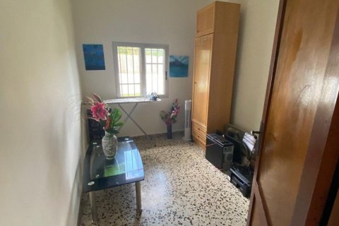 House for sale in Algimia d'Alfara, Valencia, Spain 3 bedrooms, 191 sq.m. No. 165029 - photo 30
