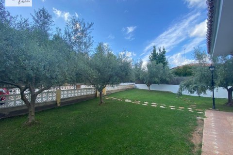 House for sale in Algimia d'Alfara, Valencia, Spain 3 bedrooms, 191 sq.m. No. 165029 - photo 12