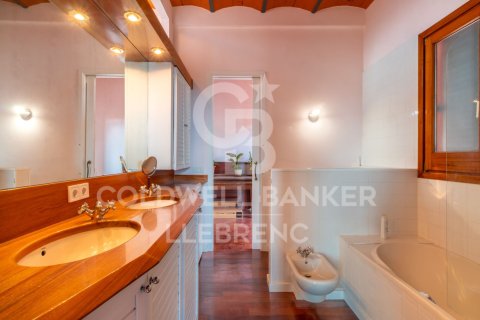 House zum Verkauf in Barcelona, Spanien 4 Schlafzimmer, 210 m2 Nr. 158635 - Foto 25