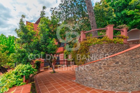 House zum Verkauf in Barcelona, Spanien 4 Schlafzimmer, 210 m2 Nr. 158635 - Foto 13