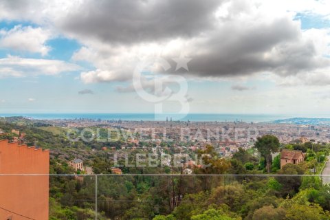 House zum Verkauf in Barcelona, Spanien 4 Schlafzimmer, 210 m2 Nr. 158635 - Foto 2