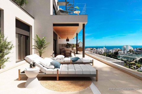Lägenhet till salu Estepona, Malaga, Spanien 2 sovrum, 130 kvm. Nr. 132916 - foto 1