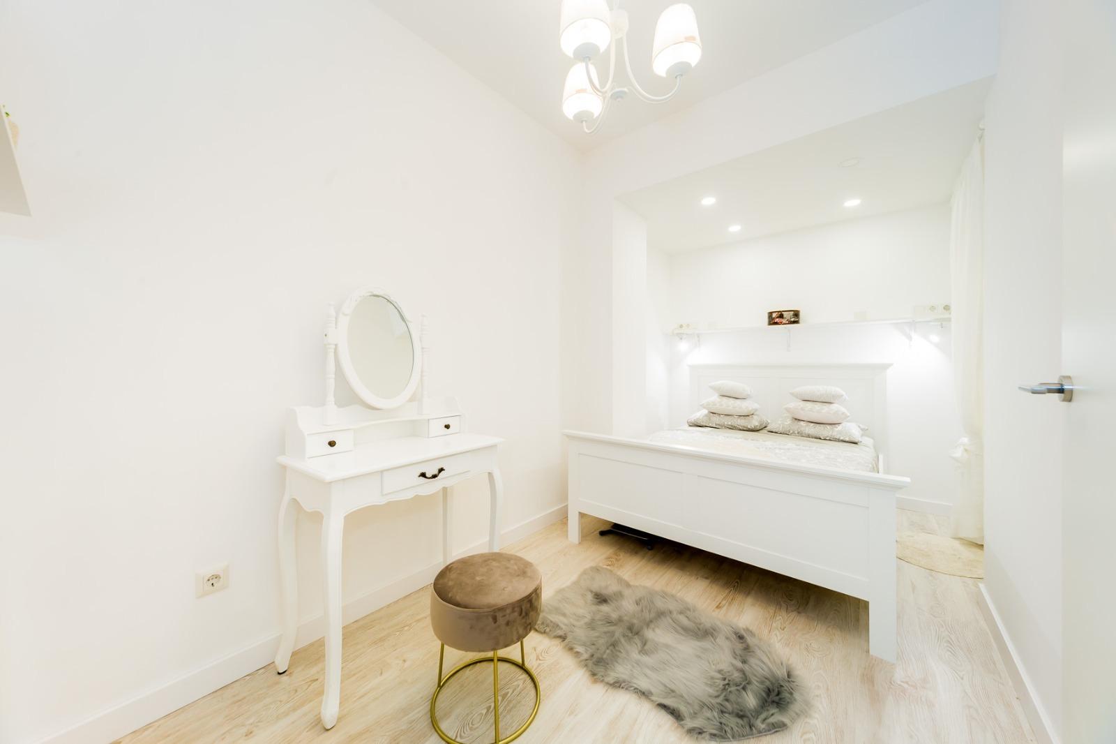 Apartamento en Torrevieja, Alicante, España 1 dormitorio, 66 m2 No. 182907