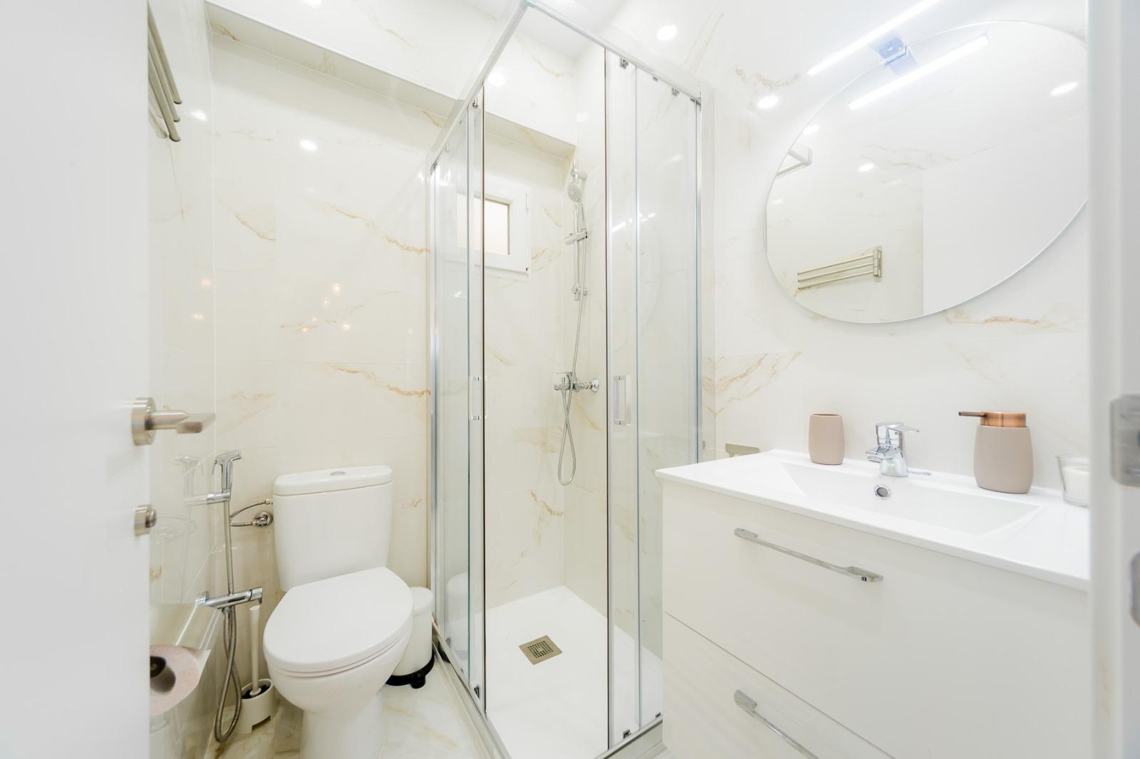 Apartamento en Torrevieja, Alicante, España 1 dormitorio, 66 m2 No. 182907