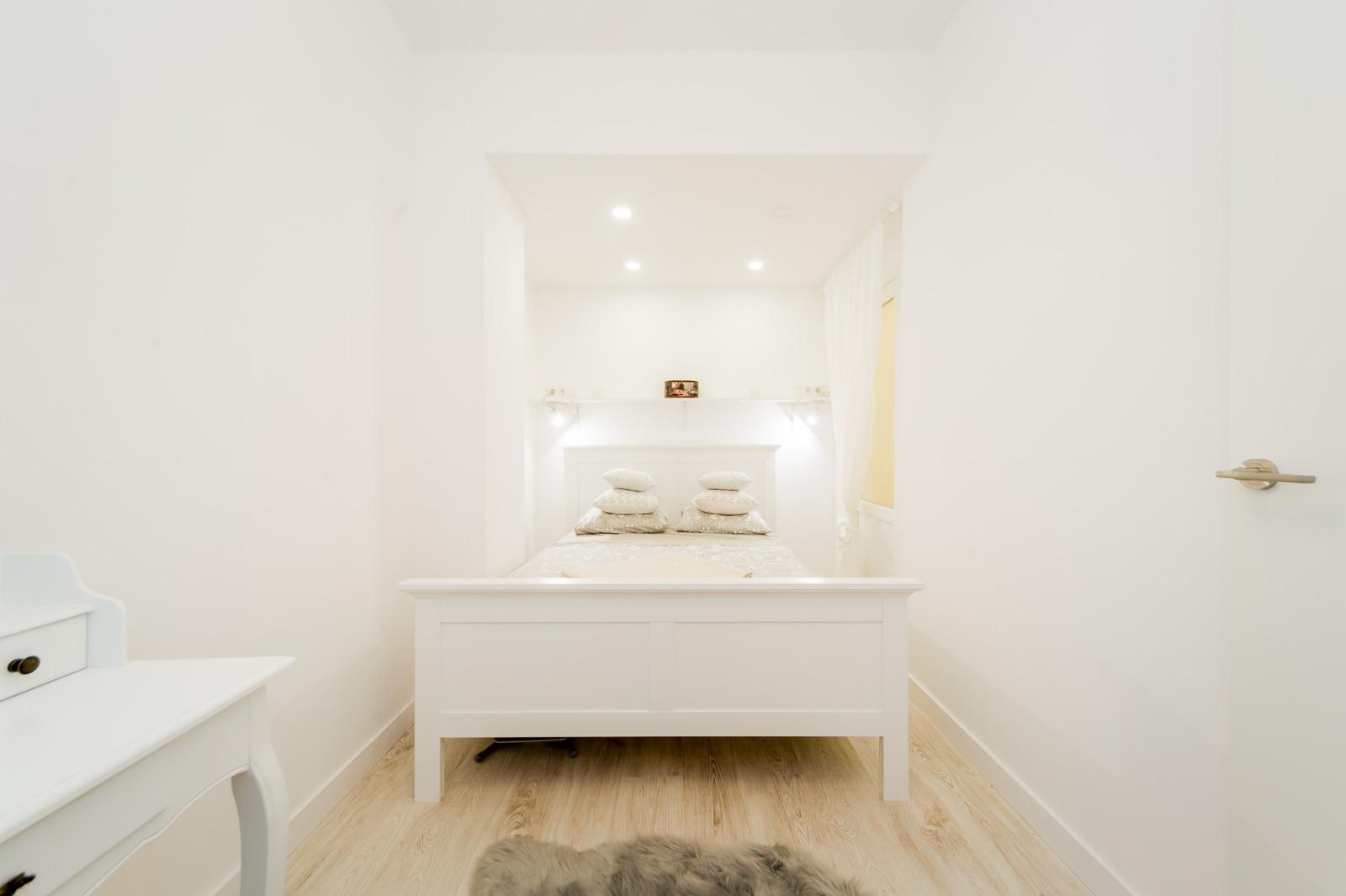 Apartamento en Torrevieja, Alicante, España 1 dormitorio, 66 m2 No. 182907
