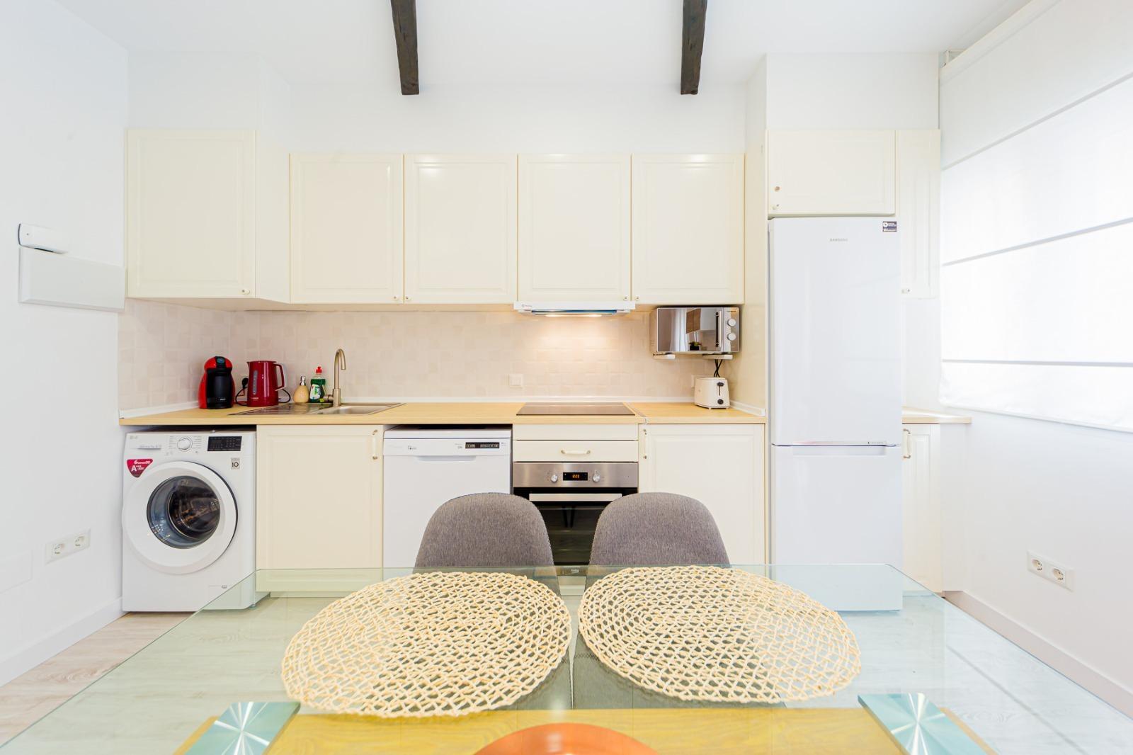 Apartamento en Torrevieja, Alicante, España 1 dormitorio, 66 m2 No. 182907