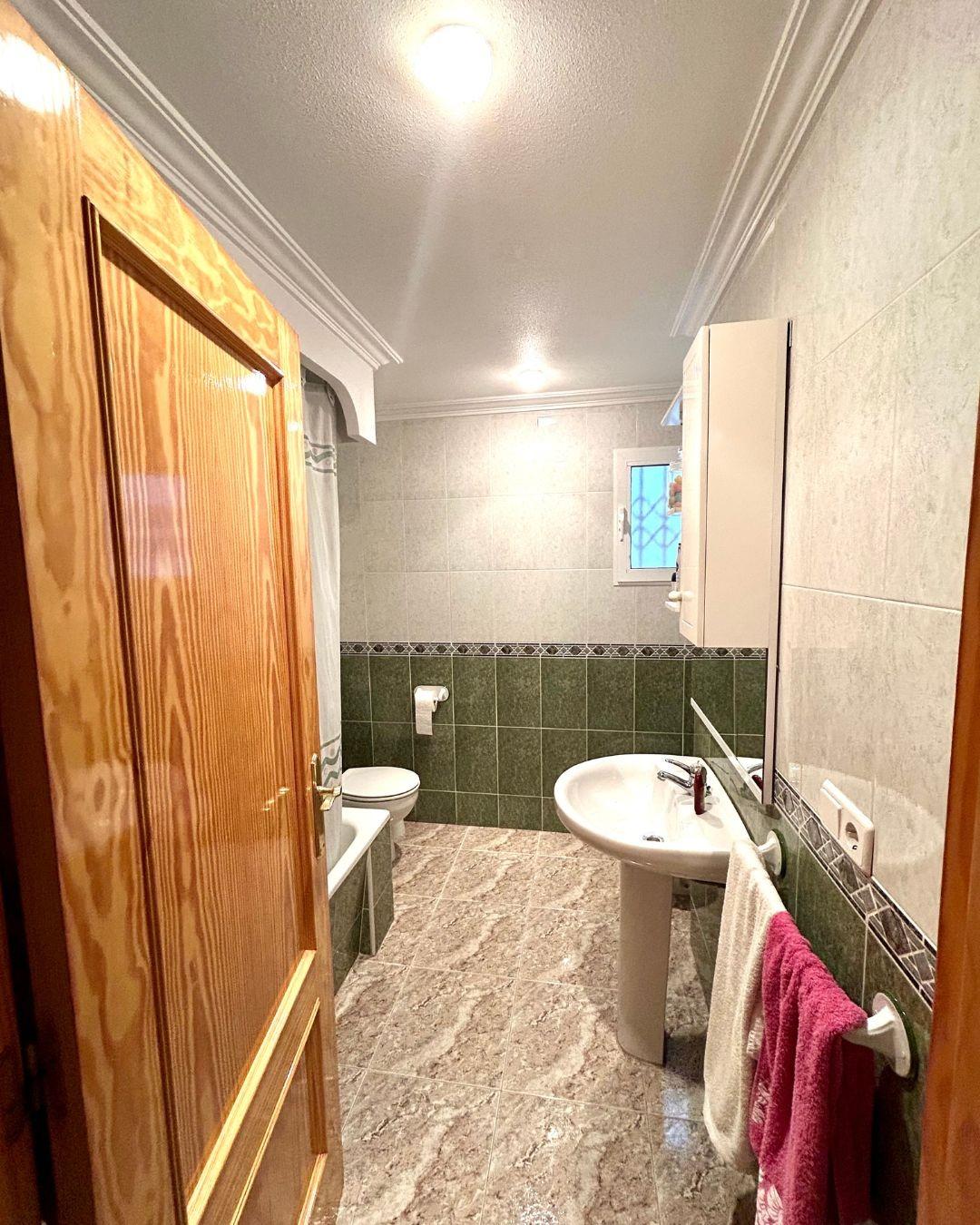 Квартира в Торревьеха, Аликанте, Испания 3 спальни, 85м2 №182906