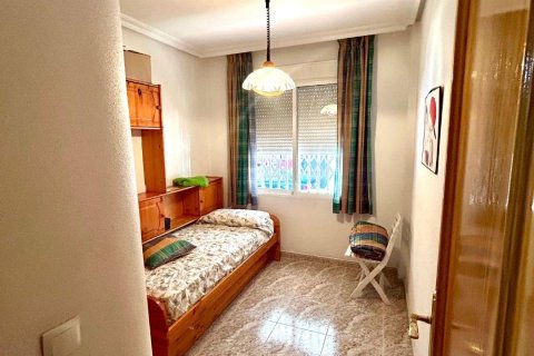 Appartamento in vendita a Torrevieja, Alicante, Spagna 3 camere da letto, 85 mq. N° 182906 - foto 6