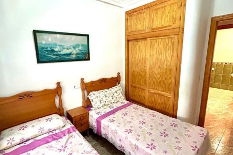 Appartamento in vendita a Torrevieja, Alicante, Spagna 3 camere da letto, 85 mq. N° 182906 - foto 10