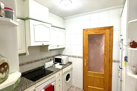 Appartamento in vendita a Torrevieja, Alicante, Spagna 3 camere da letto, 85 mq. N° 182906 - foto 4
