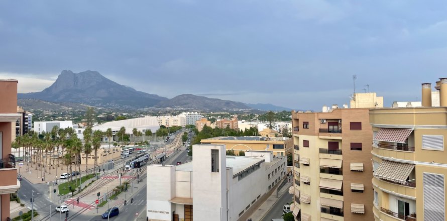 Wohnung in Villajoyosa, Alicante, Spanien 4 Schlafzimmer, 160 m2 Nr. 192513