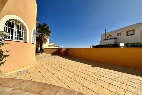 Villa in vendita a Villajoyosa, Alicante, Spagna 3 camere da letto, 224 mq. N° 192515 - foto 27