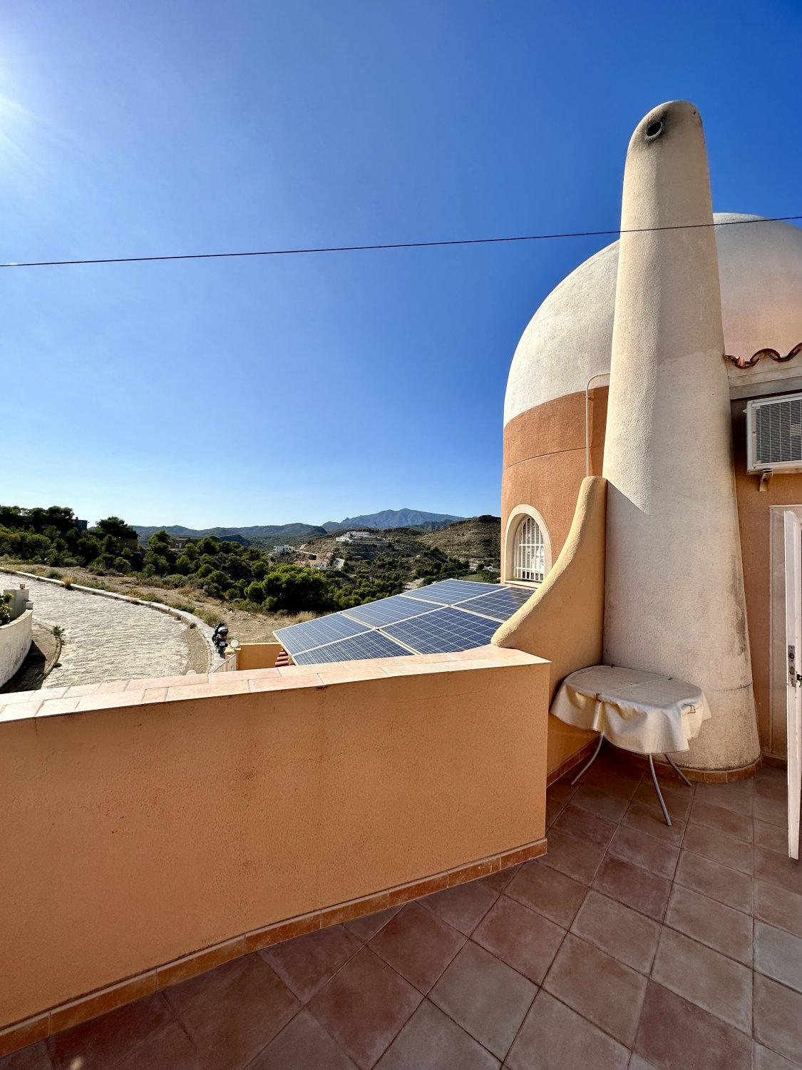 Villa à Villajoyosa, Alicante, Espagne 3 chambres, 224 m2 No. 192515