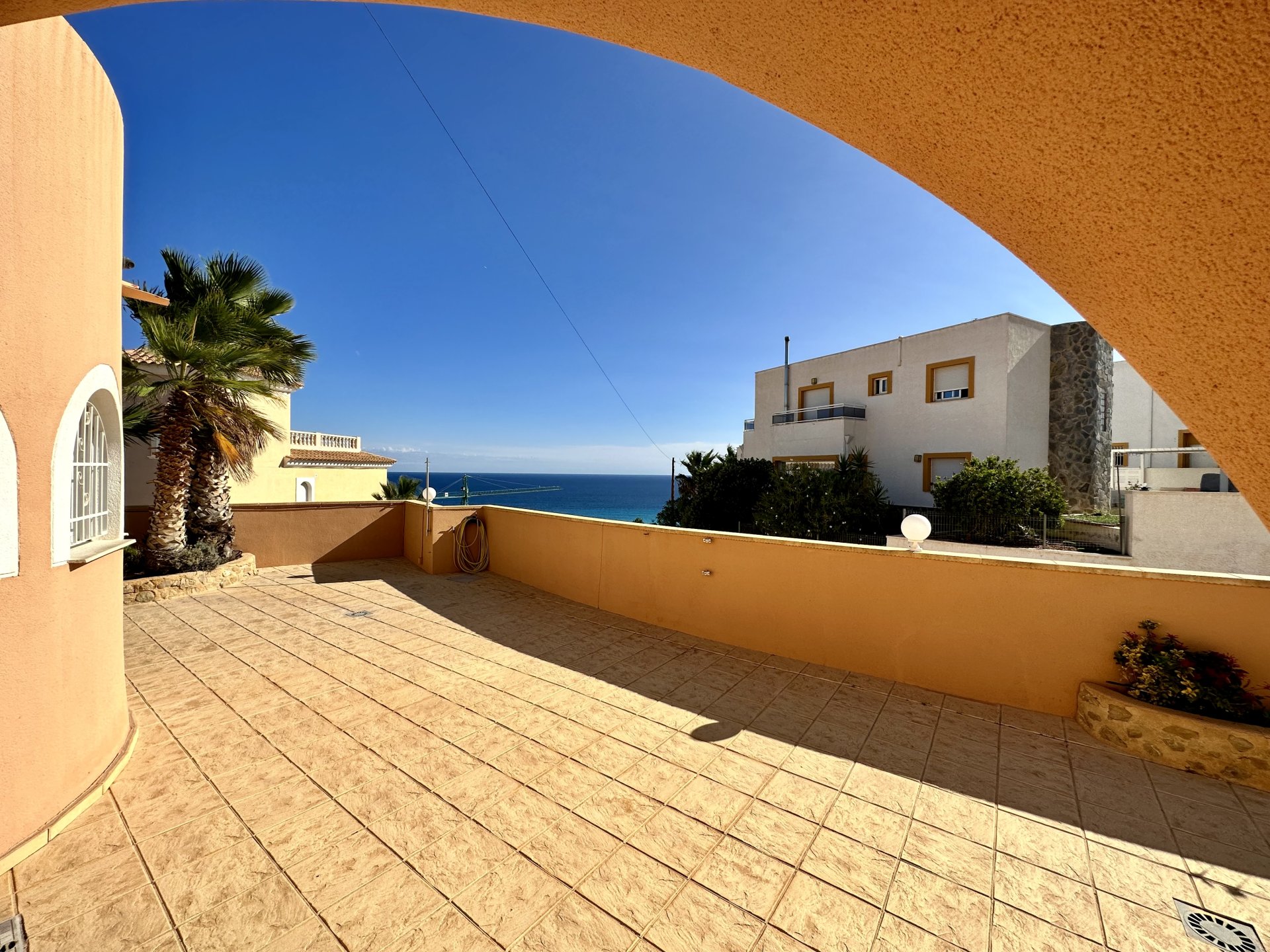 Villa à Villajoyosa, Alicante, Espagne 3 chambres, 224 m2 No. 192515