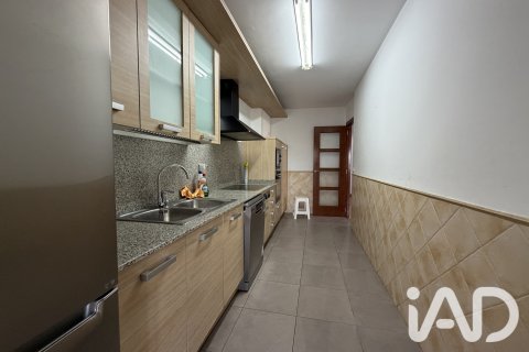 Продажа квартиры в Ллейда, Лерида, Испания 3 спальни, 110м2 №187966 - фото 8