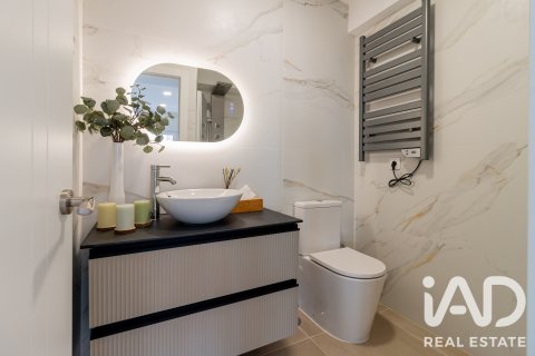 Apartment à vendre à Madrid, Espagne, 2 chambres, 69 m2 No. 187961 - photo 26