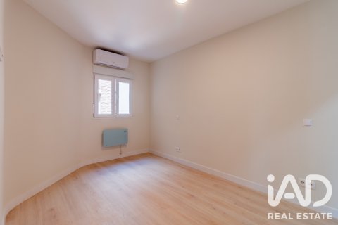 Apartment à vendre à Madrid, Espagne, 2 chambres, 69 m2 No. 187961 - photo 19