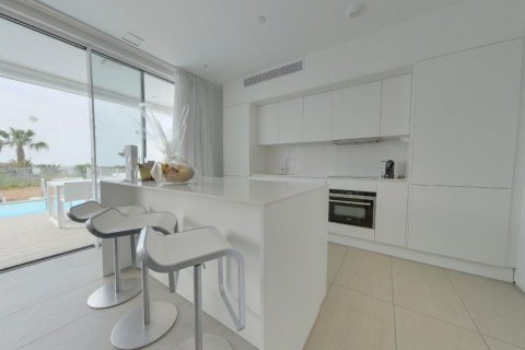 Appartamento in vendita Spagna 5 camere da letto, 124 mq. N° 69569 - foto 3