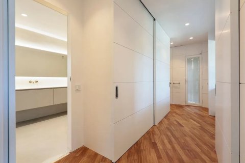 House for sale in Gava, Barcelona, Spain 6 bedrooms, No. 140848 - photo 22