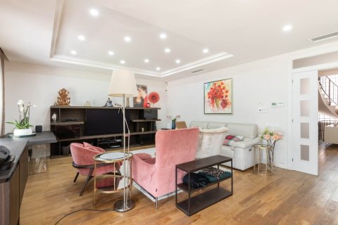 Продажа дома в Гава, Барселона, Испания 5 спален, 850м2 №140846 - фото 5