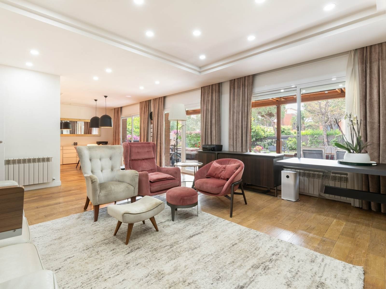 Casa a Gava, Barcelona, Spagna 5 camere da letto, 850 mq. N° 140846