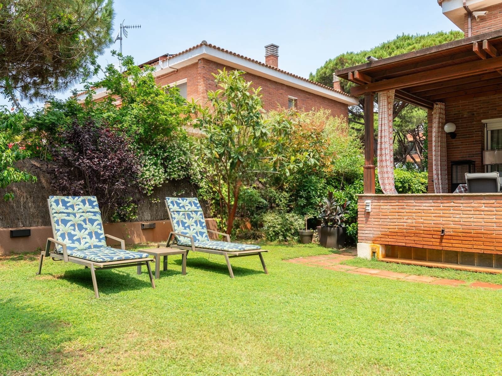 Casa a Gava, Barcelona, Spagna 5 camere da letto, 850 mq. N° 140846
