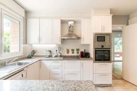 Продажа дома в Гава, Барселона, Испания 5 спален, 850м2 №140846 - фото 6