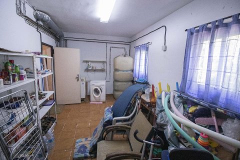 House for sale in Coma-Ruga, Tarragona, Spain 4 bedrooms, 195 sq.m. No. 140844 - photo 29