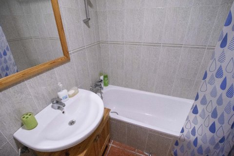 House for sale in Coma-Ruga, Tarragona, Spain 4 bedrooms, 195 sq.m. No. 140844 - photo 26