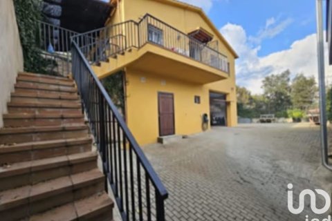 Māja pārdošanā Vallgorguina, Barcelona, Spānijā 4 istabas, 240 m2 Nr. 153759 - attēls 11