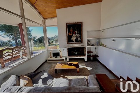 Dom w Mataro, Barcelona, Hiszpania 4 sypialnie, 403 mkw. nr 153760 – zdjęcie 10