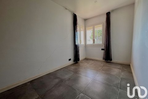 Dom w Mataro, Barcelona, Hiszpania 4 sypialnie, 403 mkw. nr 153760 – zdjęcie 19