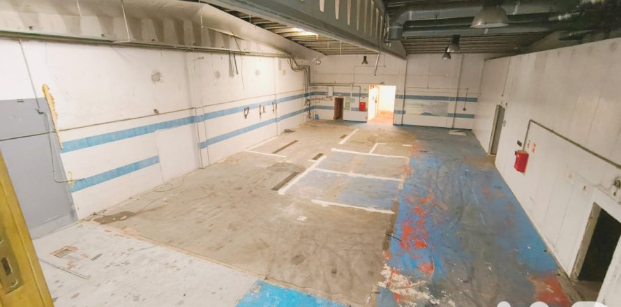 Коммерческая недвижимость в Виньольс-и-эльс-Арк, Таррагона, Испания 8 спален, 1044м2 №153762