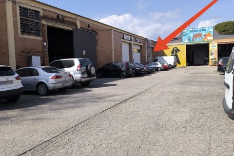 Продажа коммерческой недвижимости в Виньольс-и-эльс-Арк, Таррагона, Испания 8 спален, 1044м2 №153762 - фото 2