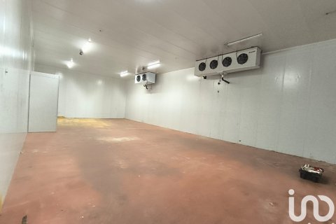 Продажа коммерческой недвижимости в Виньольс-и-эльс-Арк, Таррагона, Испания 8 спален, 1044м2 №153762 - фото 7