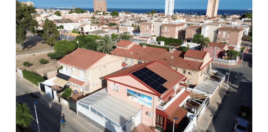 Radhus i San Javier, Murcia, Spanien 3 sovrum, 155 kvm. Nr. 138875