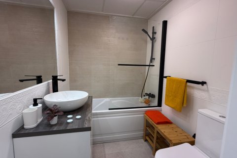 Bungalowi myytävänä Alicante, Espanja, 2 makuuhuonetta, 61 m2 No. 138874 - kuva 15