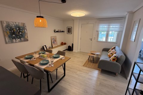 Bungalowi myytävänä Alicante, Espanja, 2 makuuhuonetta, 61 m2 No. 138874 - kuva 7