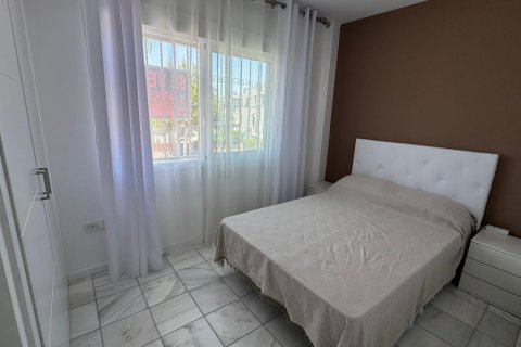 Bungalow in vendita Torrevieja, Alicante, Spagna 2 camere da letto, 76 mq. N° 138878 - foto 11