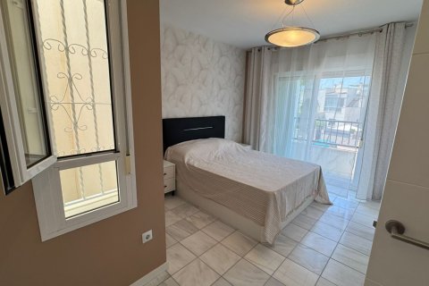 Bungalow in vendita Torrevieja, Alicante, Spagna 2 camere da letto, 76 mq. N° 138878 - foto 17