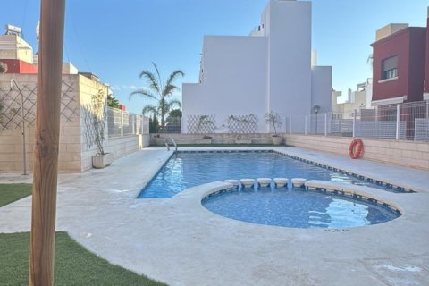 Bungalow in vendita Torrevieja, Alicante, Spagna 2 camere da letto, 76 mq. N° 138878 - foto 21