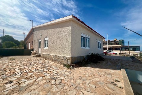 Villa in vendita Torrevieja, Alicante, Spagna 3 camere da letto, 113 mq. N° 138877 - foto 3