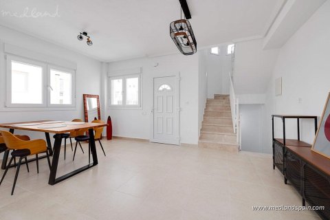 Villa à vendre à La Marina, Alicante, Espagne, 2 chambres, 109 m2 No. 141371 - photo 3