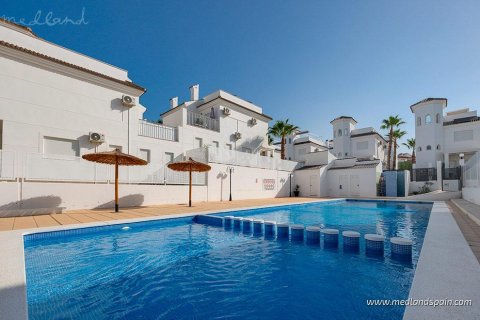 Villa à vendre à La Marina, Alicante, Espagne, 3 chambres, 109 m2 No. 141369 - photo 13