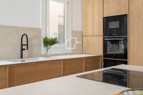 Apartamento en venta en Barcelona, España 3 dormitorios, 140 m2 No. 150685 - foto 19