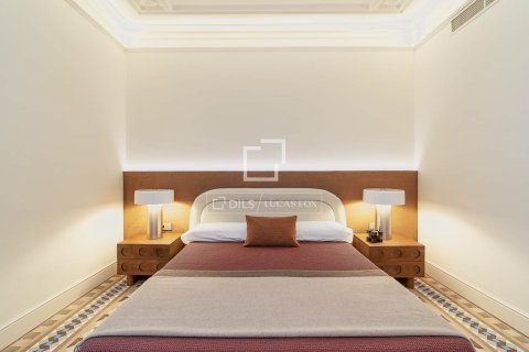 Apartamento en venta en Barcelona, España 3 dormitorios, 148 m2 No. 150690 - foto 16